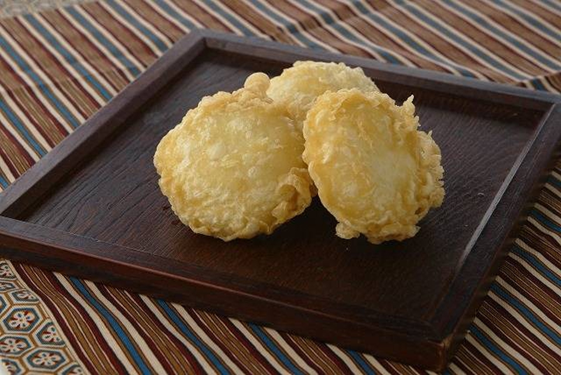 日光 揚げゆばまんじゅうの『さかえや』